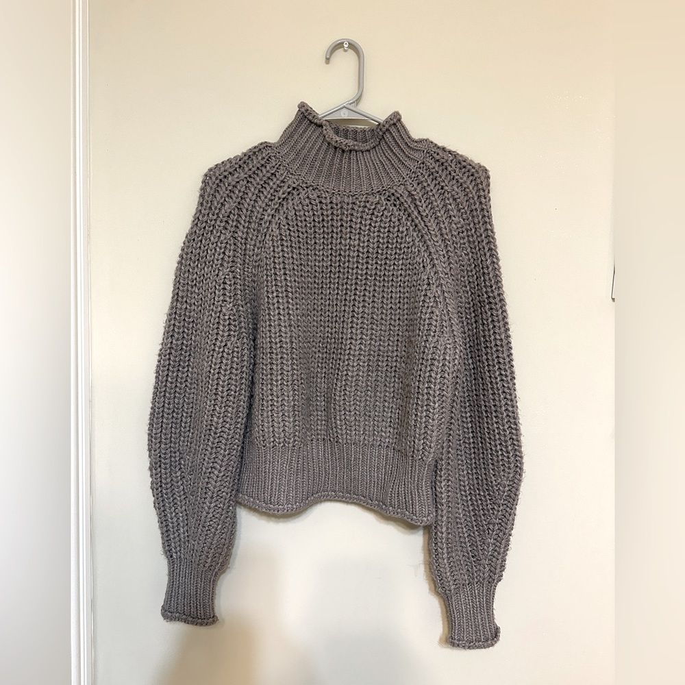 H&M mock neck grey gray knit sweater women’s small